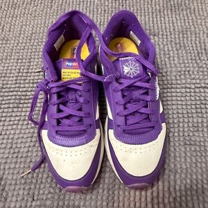 Reebok Violet and Cream Athletic Shoes
